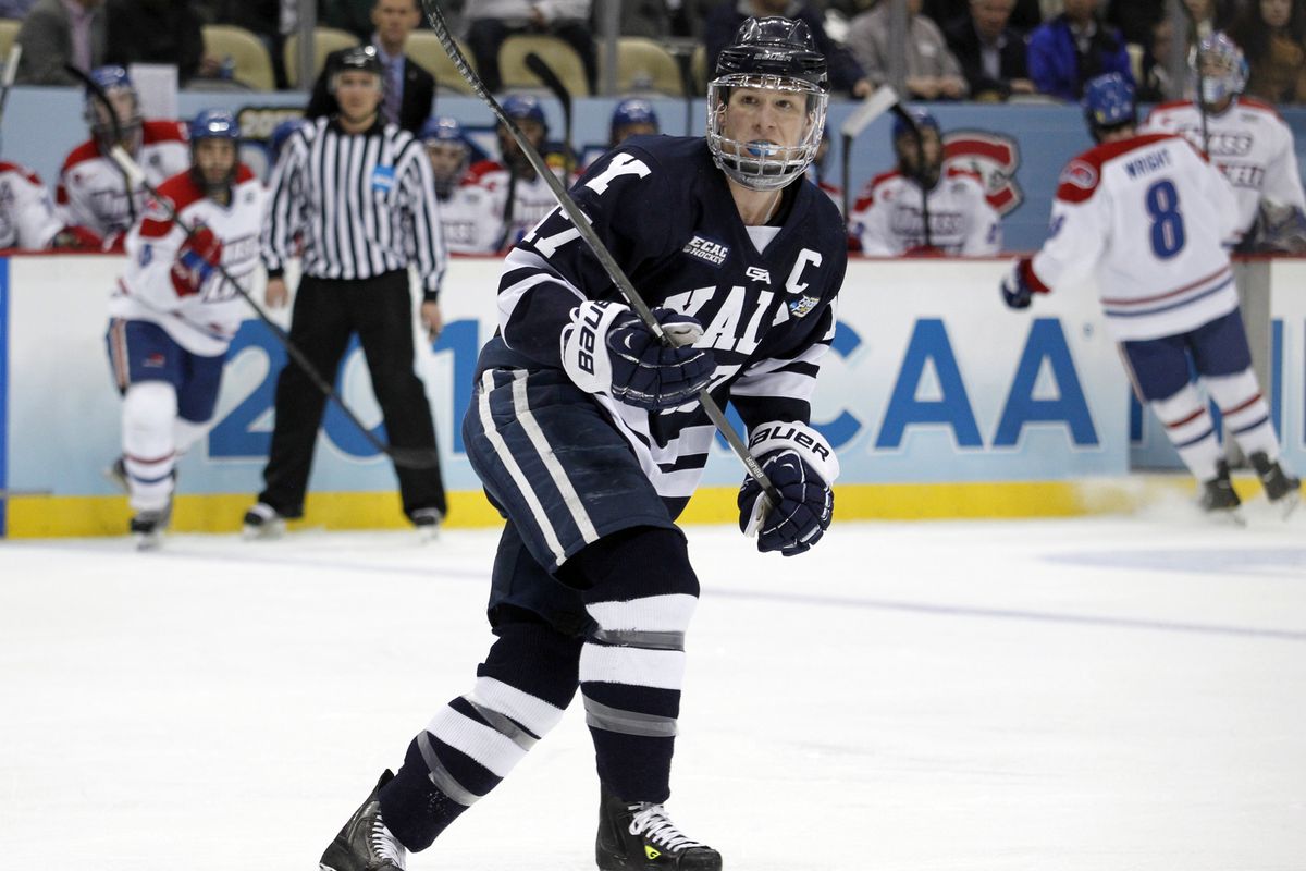 Andrew Miller's breakaway goal has given Yale a 3-0 lead with less than ten minutes to play in regulation.
