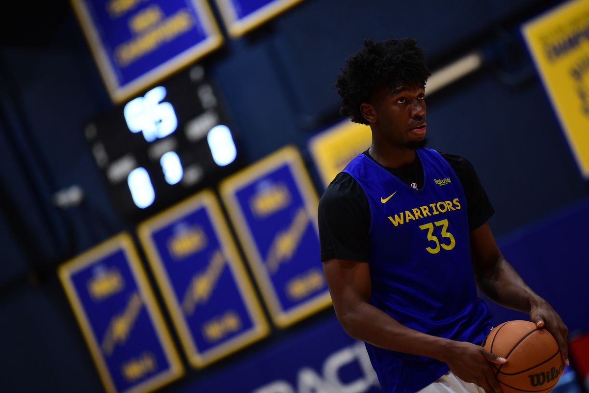 James Wiseman #33 of the Golden State Warriors shoots the ball during an open practice on October 7, 2021 at the Oracle Performance Center in San Francisco, California.