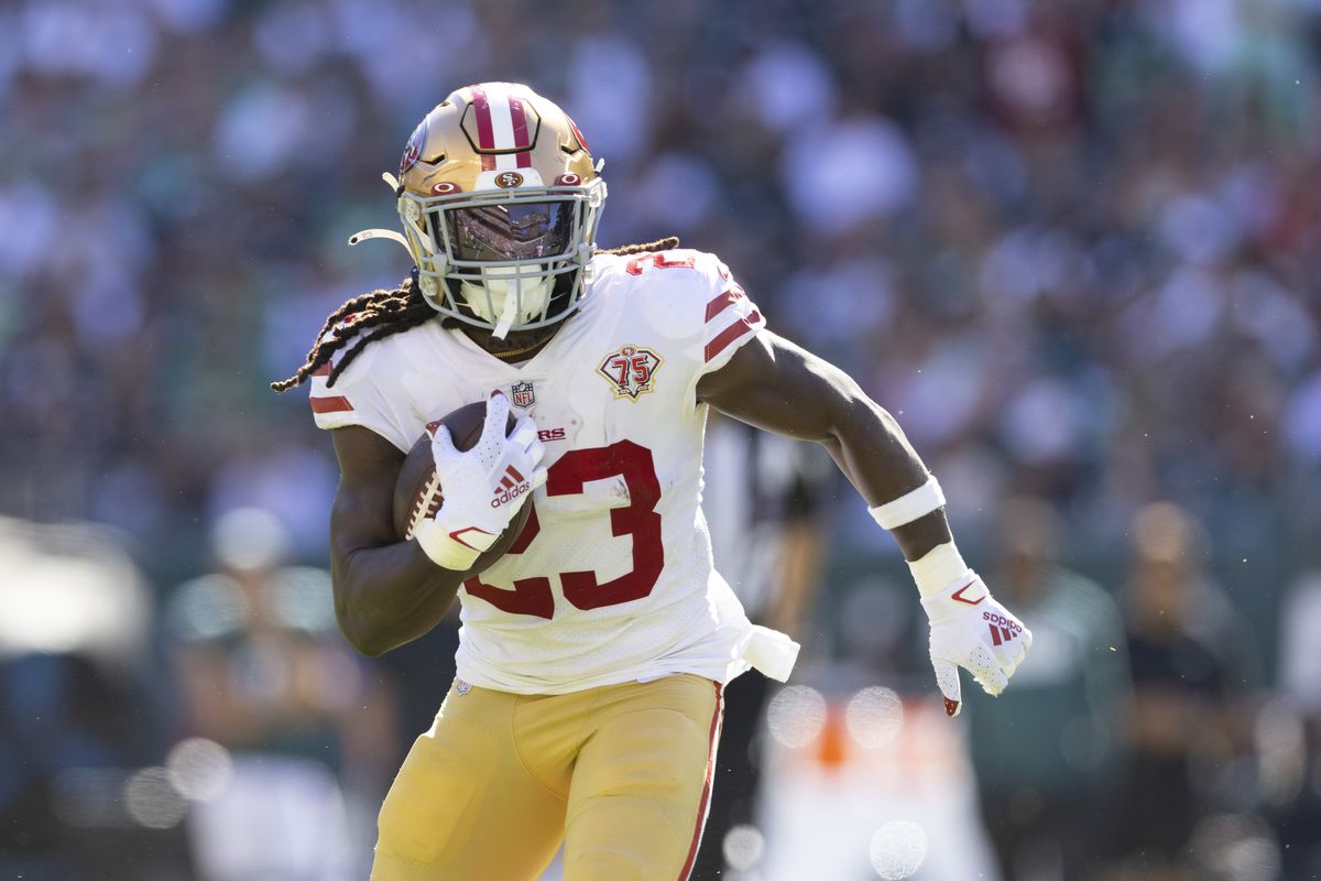 JaMycal Hasty injury update: 49ers RB considered week-to-week after  suffering high-ankle sprain against Eagles - DraftKings Nation