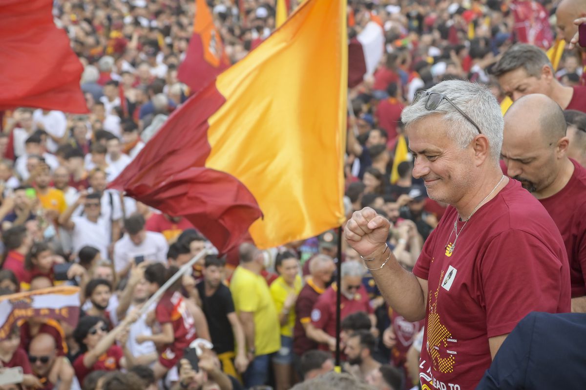 AS Roma UEFA Conference League Victory Parade