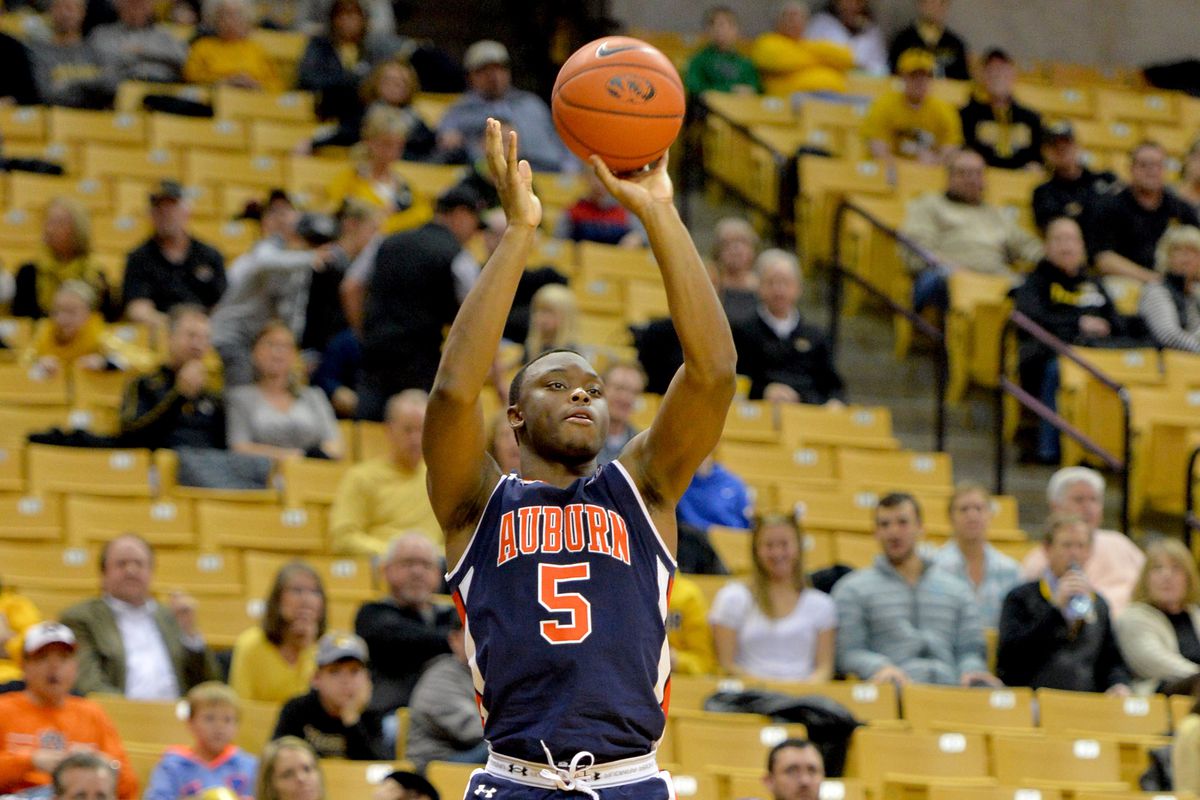 NCAA Basketball: Auburn at Missouri
