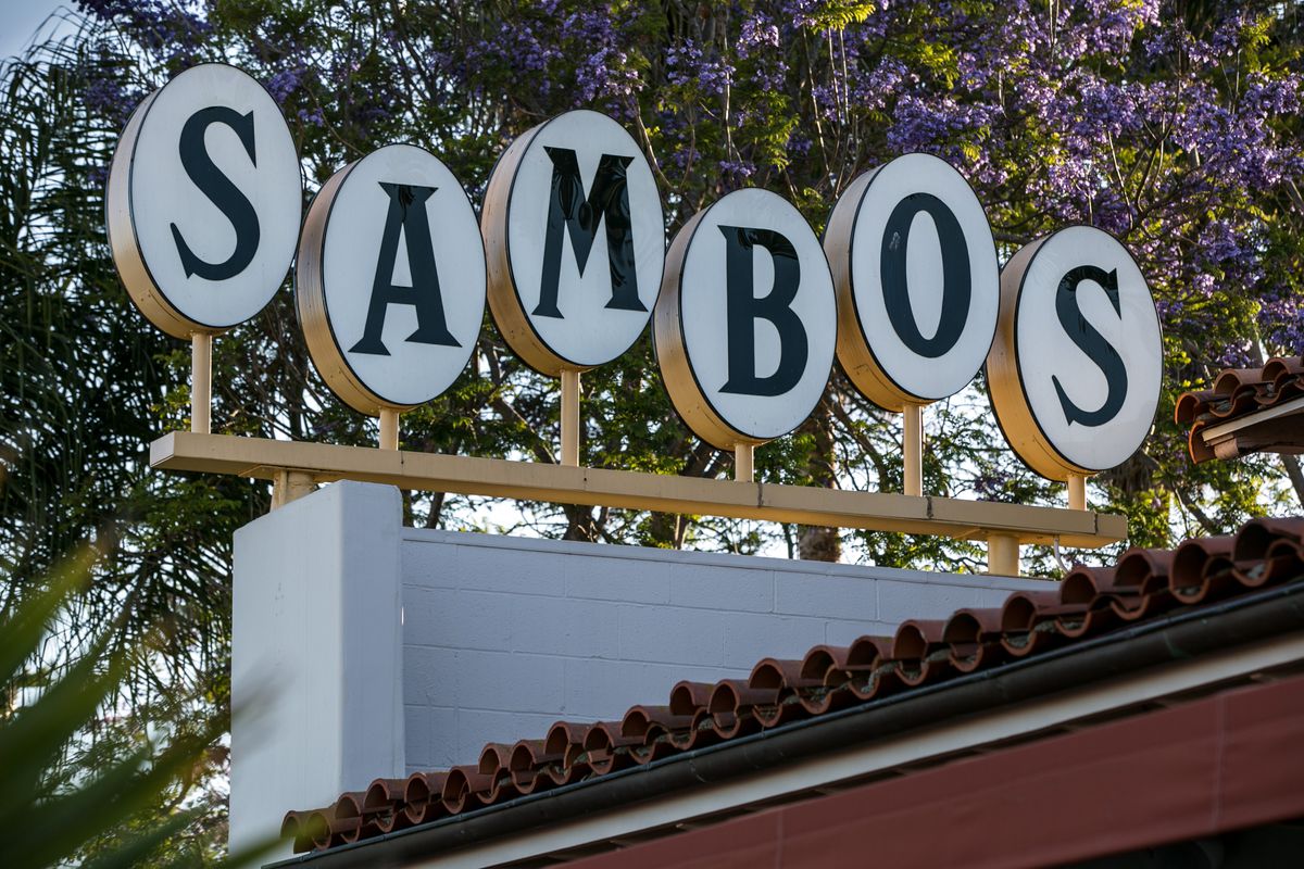 Restaurant sign spelling out “Sambo’s.”