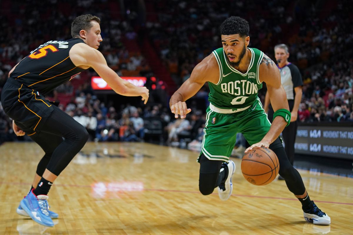 Jayson Tatum #0 of the Boston Celtics drives to the basket against the Miami Heat on November 4, 2021 at FTX Arena in Miami, Florida.
