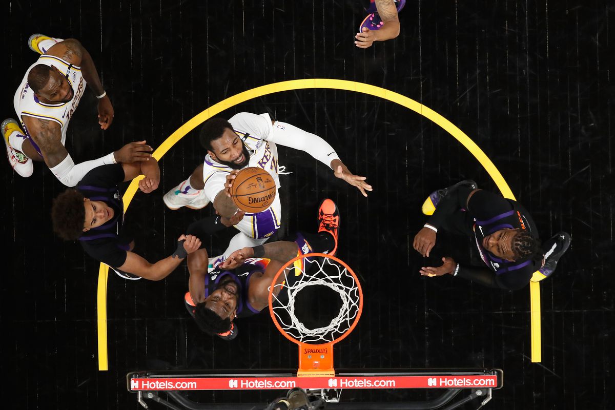 Los Angeles Lakers v Phoenix Suns - Game One