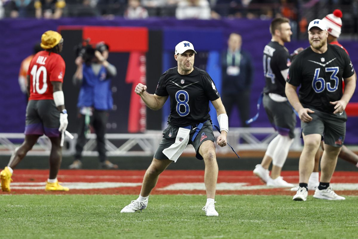 NFC quarterback Kirk Cousins #8 of the Minnesota Vikings reacts after passing for a touchdown during an NFL Pro Bowl football game at Allegiant Stadium on February 05, 2023 in Las Vegas, Nevada.