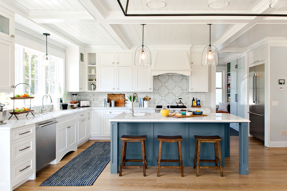 Big Is A Typical Kitchen Island / dimensions between island and