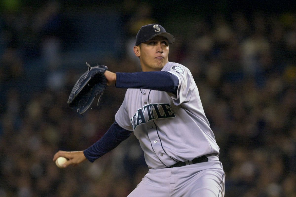 Seattle Mariners’ pitcher Freddy Garcia pitches in Game 1 of