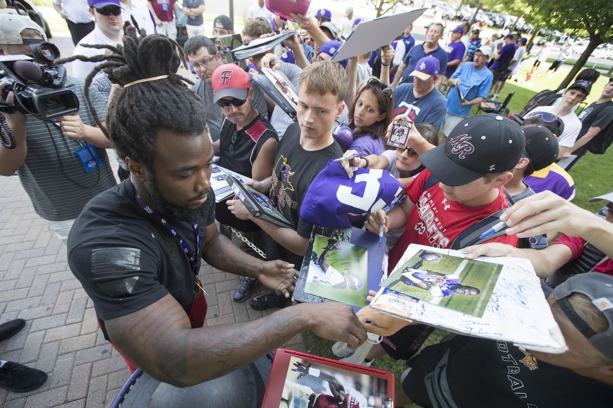 Vikings rookie running back Dalvin Cook singed autographs after arriving at Vikings training camp at Minnesota State University Mankato Sunday July 23, 2017 in Mankato, MN. ] JERRY HOLT ‚Ä¢ jerry.holt@startribune.com