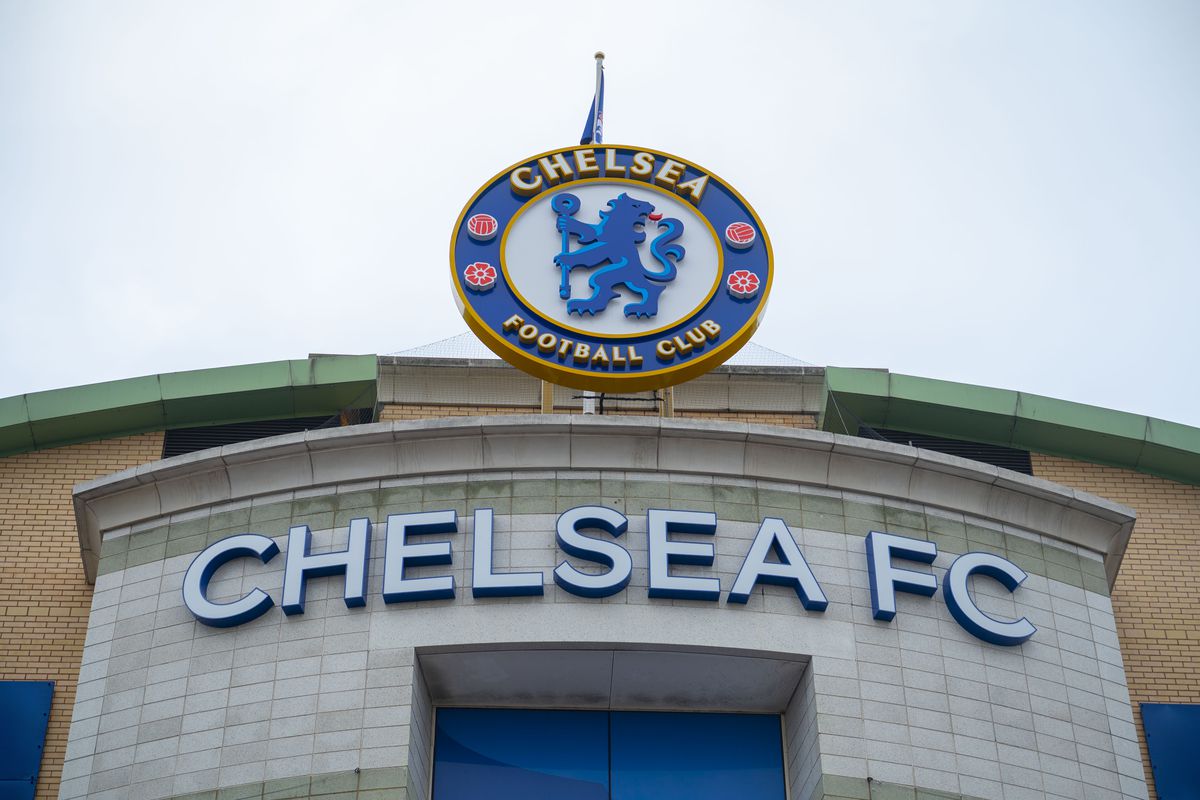 Famous English football club Chelsea hosts open iftar event