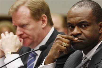Rodger Goodell and NFLPA Executive Director DeMaurice Smith