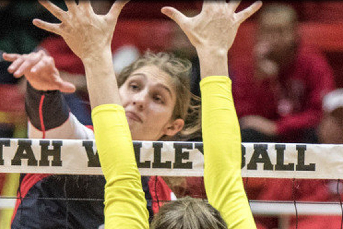 Utah volleyball recorded their school record fifth win over a Top 25 team in a single season after knocking off the No. 13 Oregon Ducks Tuesday in the Jon M. Huntsman Center.