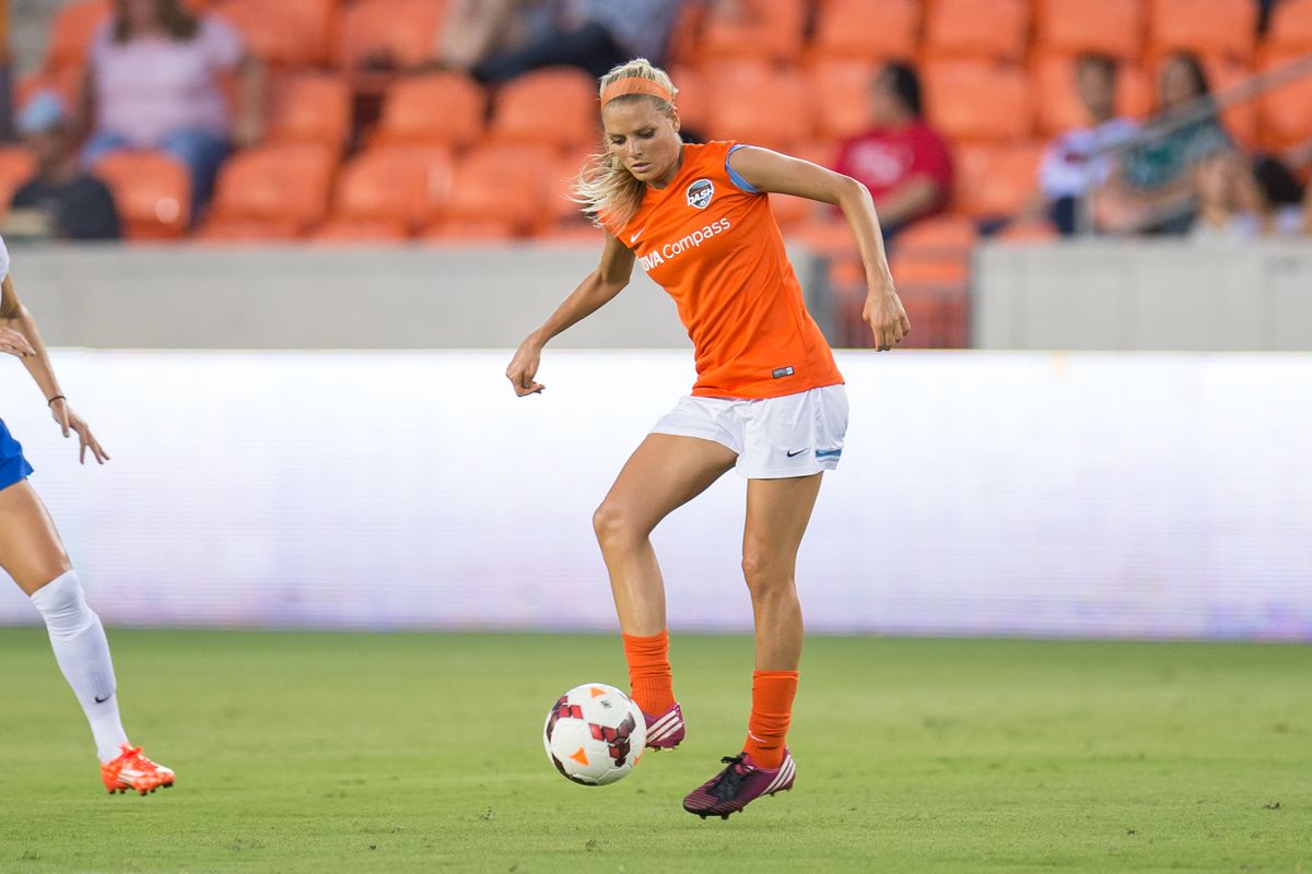 Henderson will be back with the Dash next season. 
