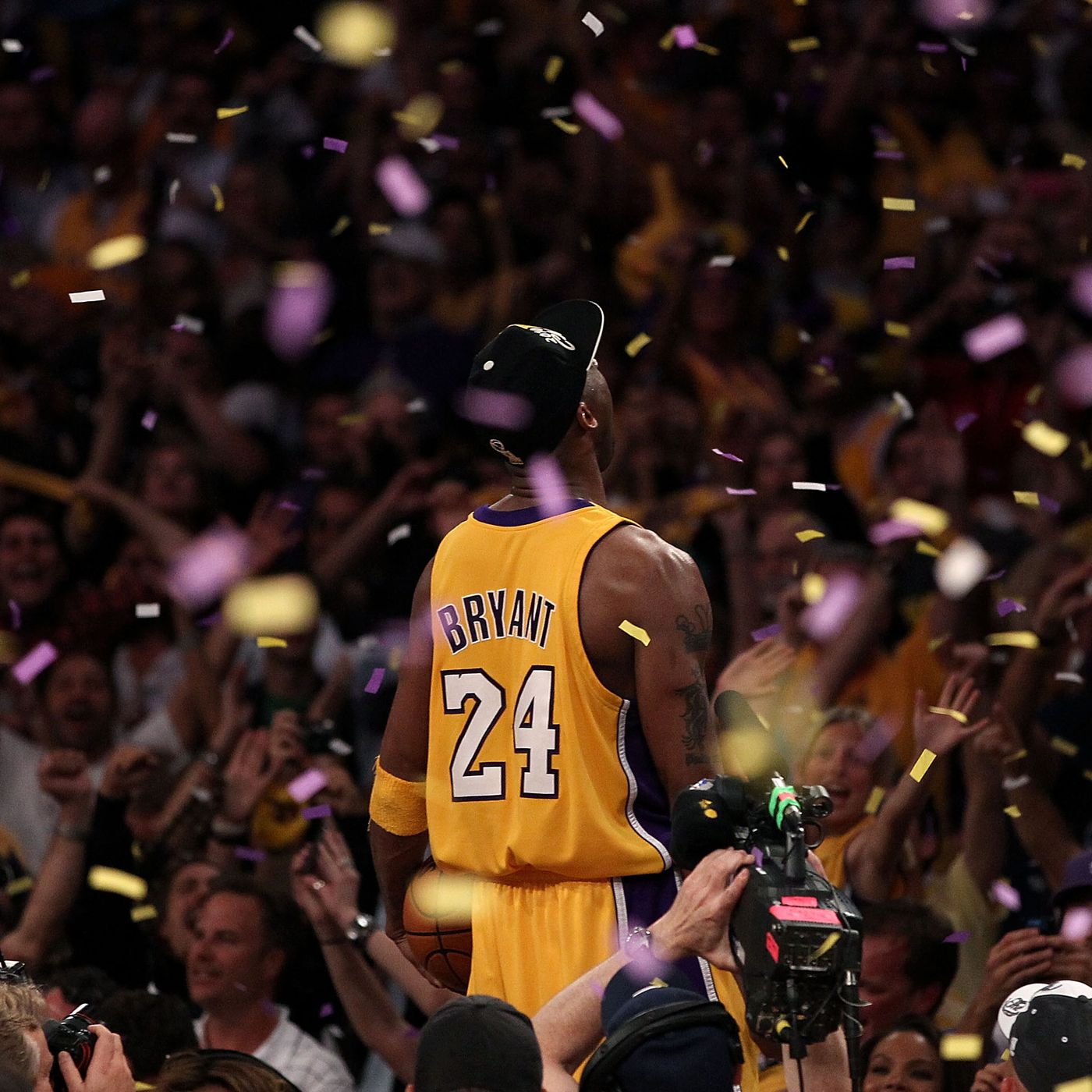 What the conversation around Kobe Bryant's death says about American memory  - Vox