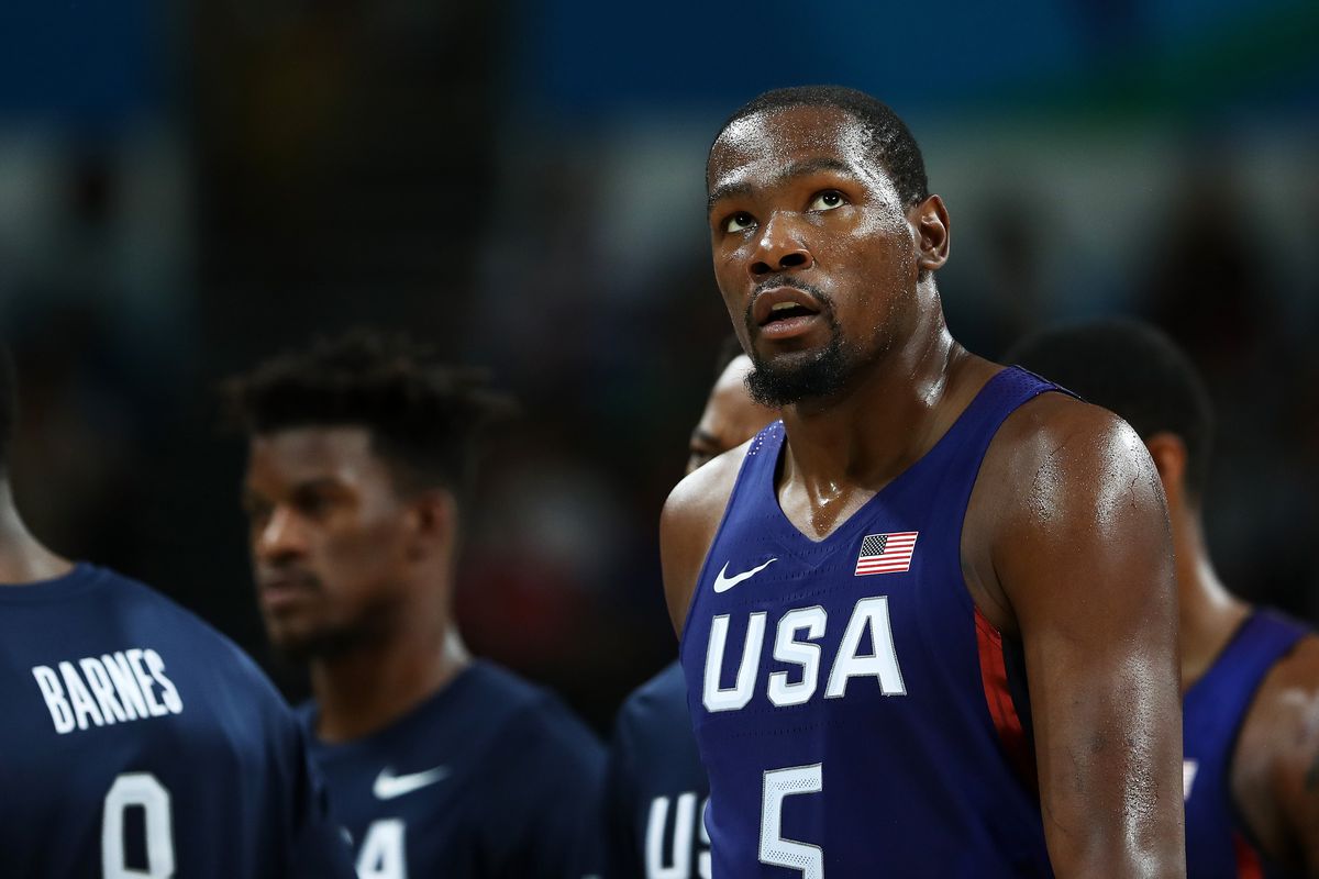 Kevin Durant playing for Team USA at the 2016 Rio Games