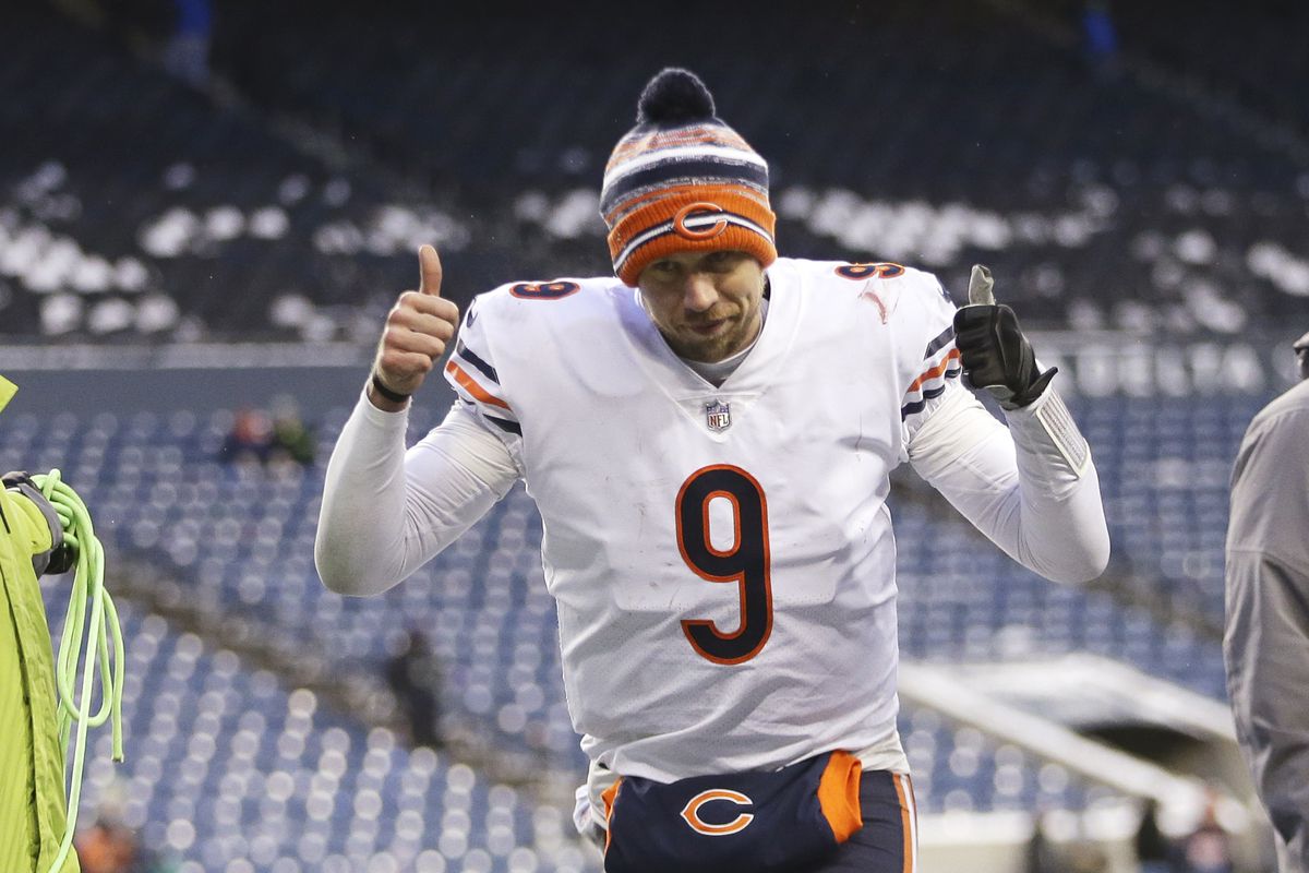 Bears quarterback Nick Foles (9) gives a thumbs up as he leaves the field following the Bears’ 25-24 victory over the Seahawks on Sunday at Lumen Field in Seattle. 