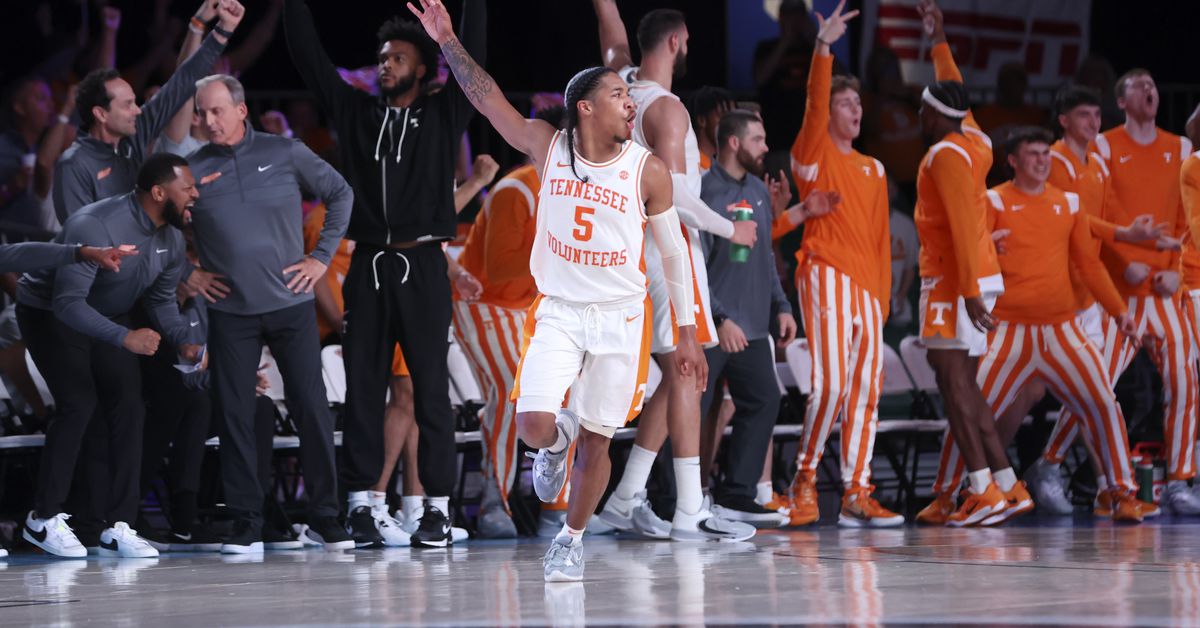 Battle 4 Atlantis: How to watch Tennessee vs. USC