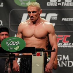 UFC 132 Weigh-In Photos