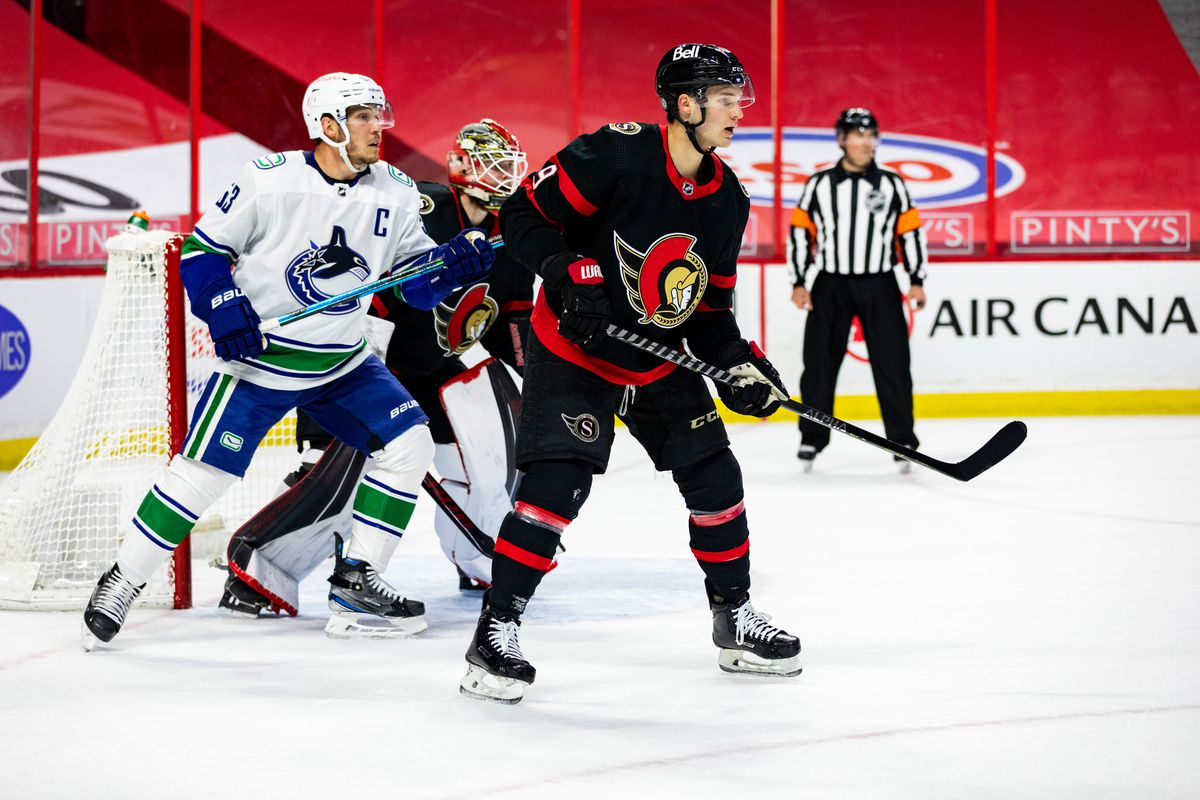 NHL: APR 26 Canucks at Senators