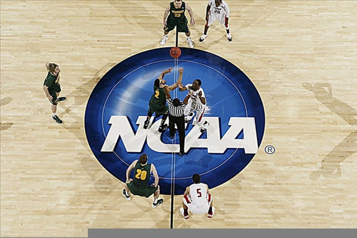 March Madness has already tipped off, but things get turned up to 11 today.  Mandatory Credit: Brian Spurlock-US PRESSWIRE