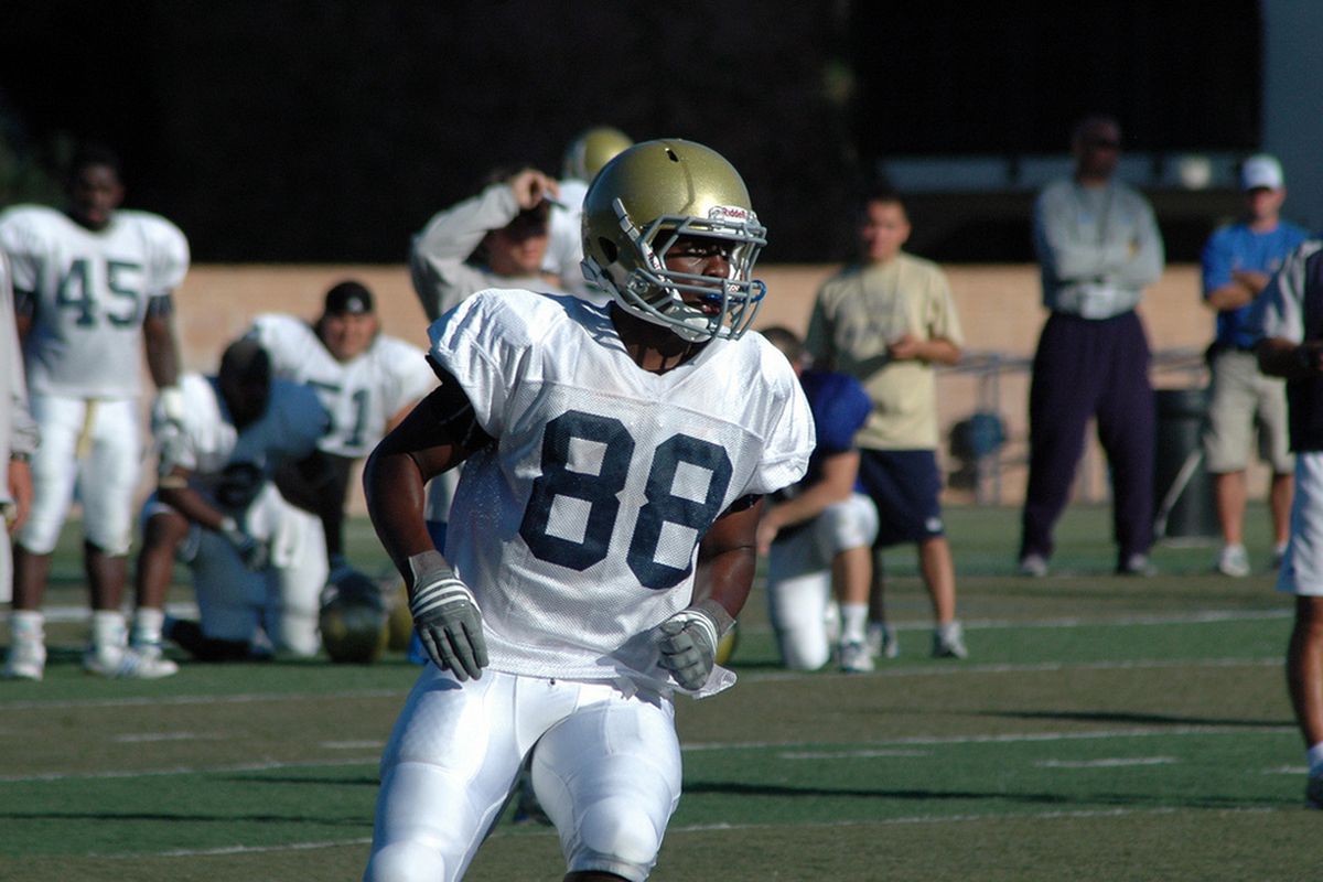 <em>That is Jerry Rice, Jr. (88), a member of this year's walkon class for UCLA. He had 1 catch for 27 yards in yesterday's scrimmage. Photo Credit: E. Corpuz</em>