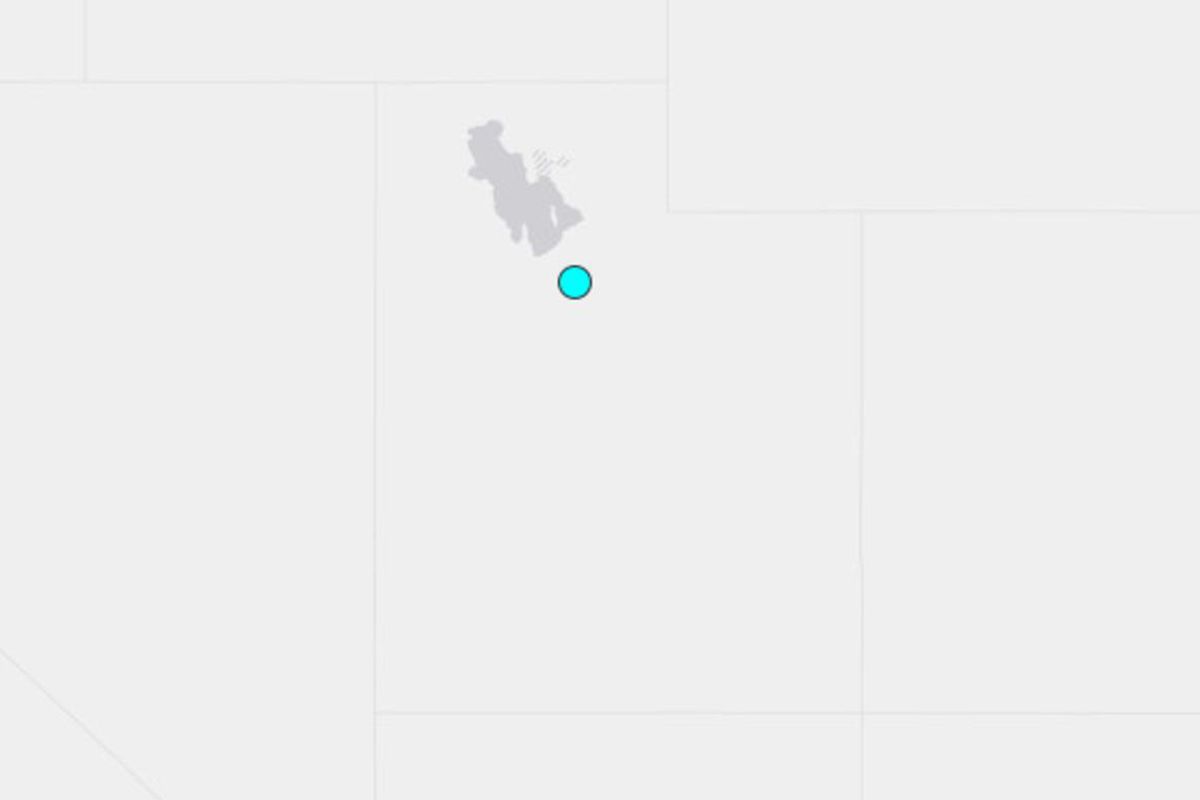 The United States Geological Survey's realtime earthquake map reported a 3.2 magnitude earthquake 6km SW of Bluffdale this morning.