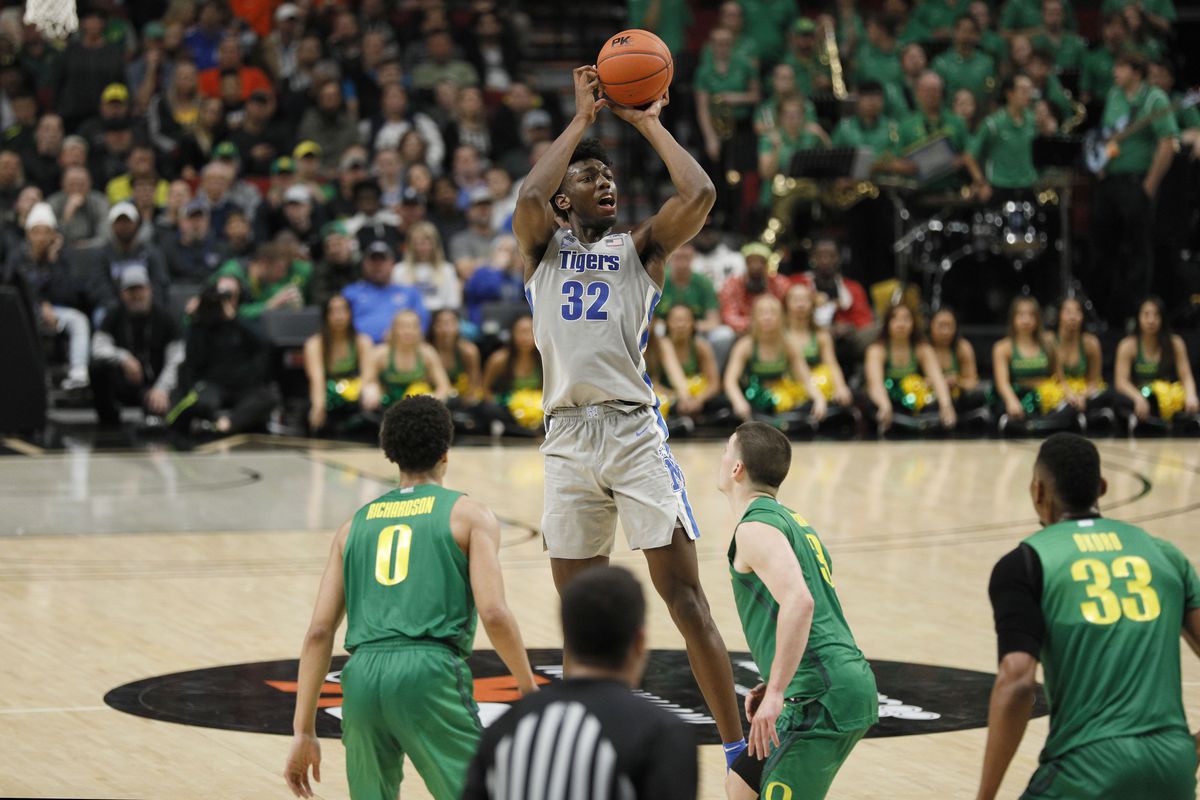 NCAA Basketball: Memphis at Oregon