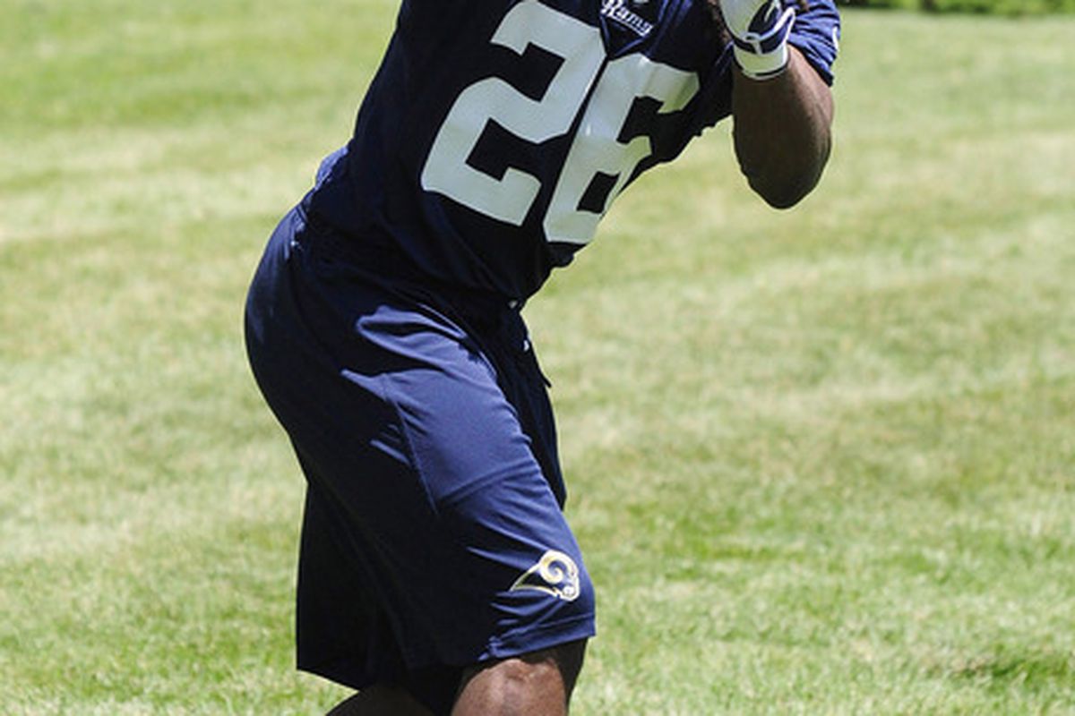 May 23, 2012; St. Louis, MO, USA; St. Louis Rams running back Daryl Richardson (26) catches the ball during an OTA at ContinuityX Training Center. Mandatory Credit: Jeff Curry-US PRESSWIRE