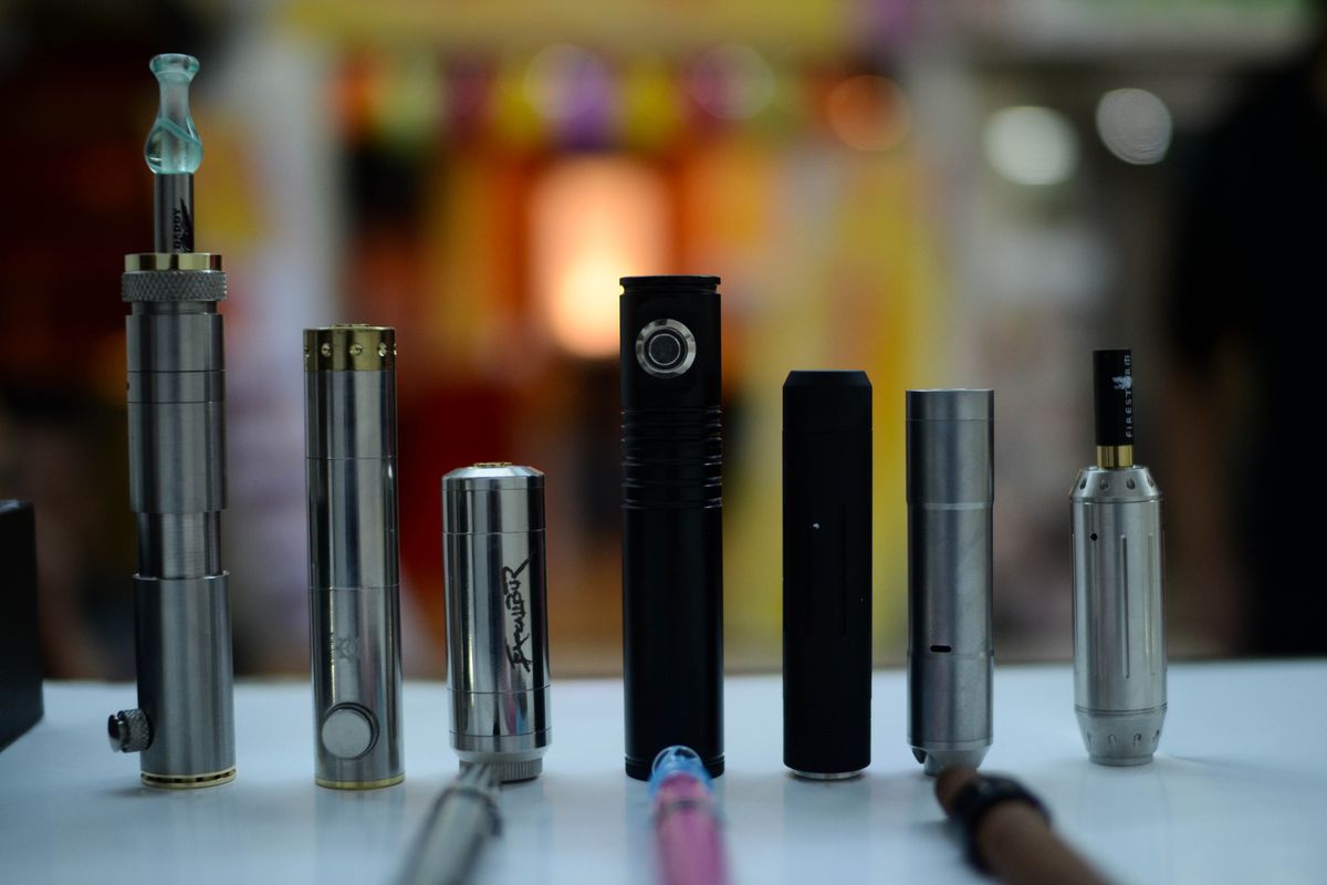 E-cigarettes come in all shapes and sizes.
