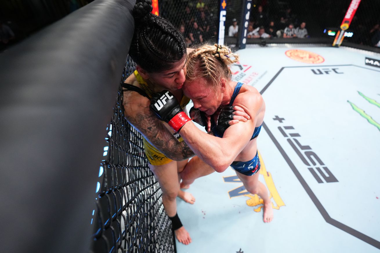 <label itemprop='headline'><a href='https://www.mvpboxing.com/news/mma/1653206899/UFC-Vegas-55-Pros-react-to-Ketlen-Vieiras-split?ref=headlines' itemprop='url' class='headline_anchor news_link'>UFC Vegas 55: Pros react to Ketlen Vieira’s split decision win against Holly Holm</a></label><br />Ketlen Vieira defeated Holly Holm at UFC Vegas 55. | Photo by Chris Unger/Zuffa LLC

Ketlen Vieira