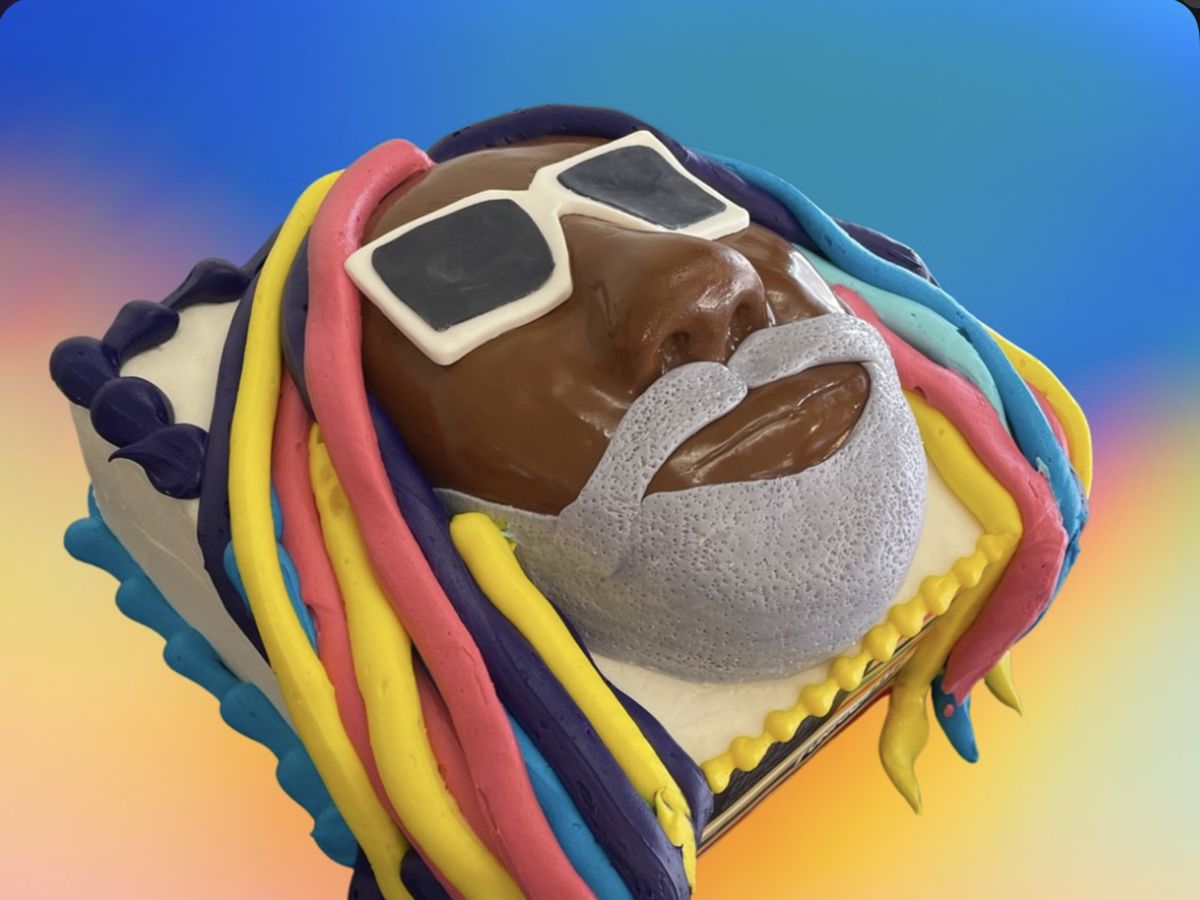 A cake in the shape of recording artist George Clinton.