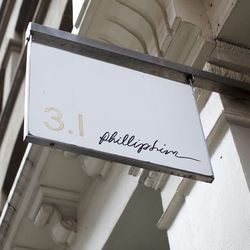 <b>↑</b> Designer of the downtown girl's daily uniform and Target collab veteran, <b><a href="https://www.31philliplim.com/">3.1 Phillip Lim</a></b> (115 Mercer Street) fittingly has its airy flagship on one of Soho's best blocks. Pop in for a look at the