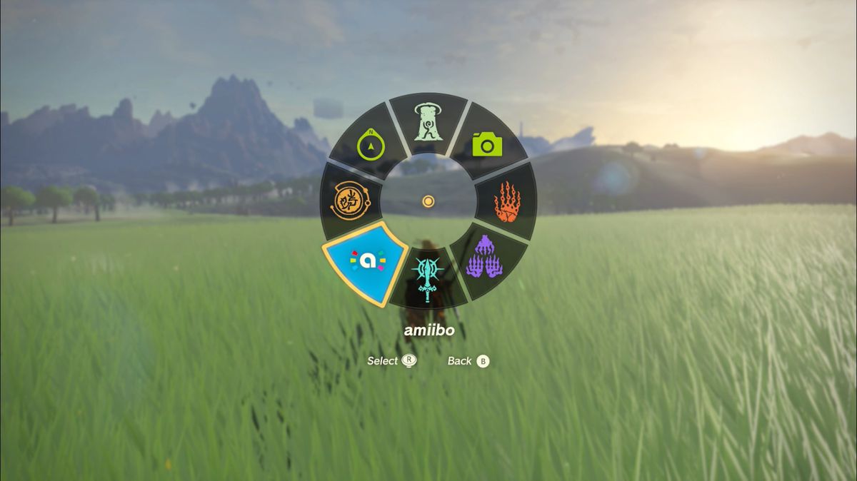 The action wheel in Tears of the Kingdom, toggled over the amiibo prompt.