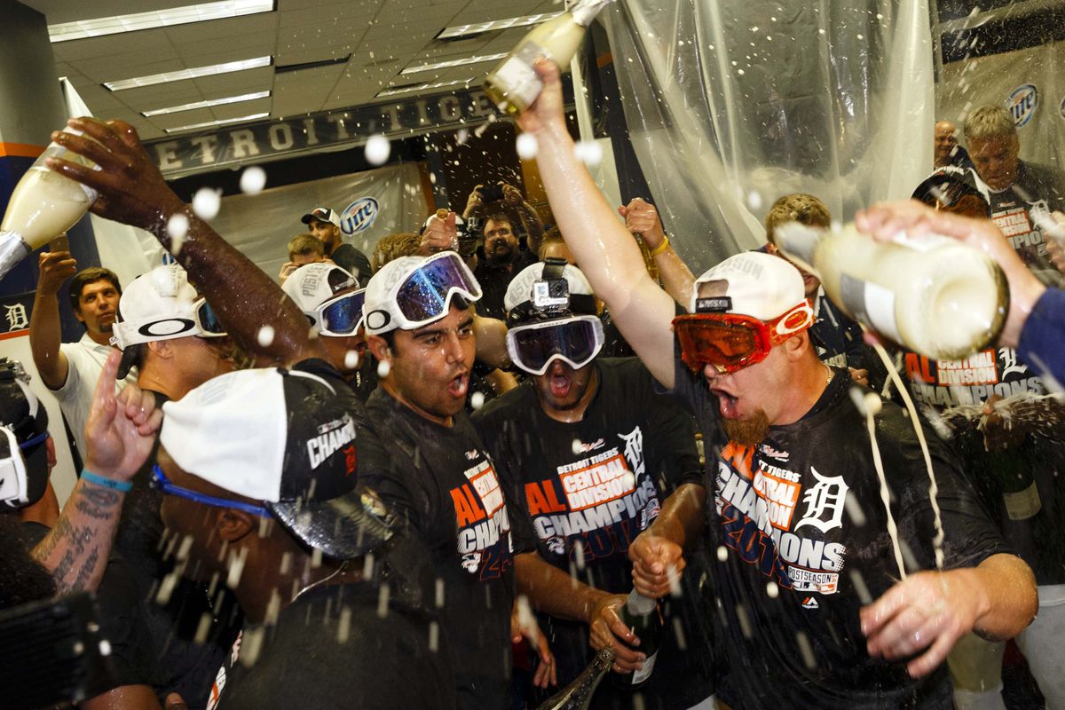 Detroit Tigers players celebrate after winning the Central Division Championship on September 28, 2014