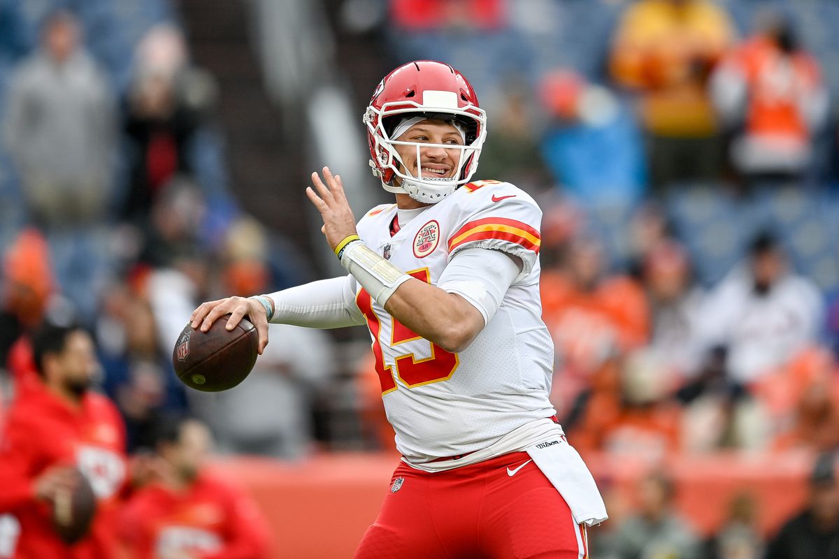 Wild Card Round predictions: Pick against the spread for Steelers vs. Chiefs  in 2022 NFL playoffs - DraftKings Network