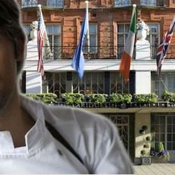 <a href="http://eater.com/archives/2012/04/23/rene-redezpi-to-open-a-noma-popup-in-london.php">René Redzepi to Open a Noma Pop-Up in London</a>