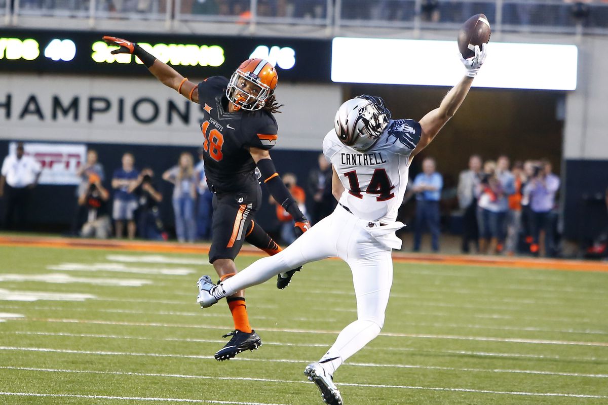 Sophomore WR Dylan Cantrell hauls in a one-handed catch against Oklahoma State on Thursday night