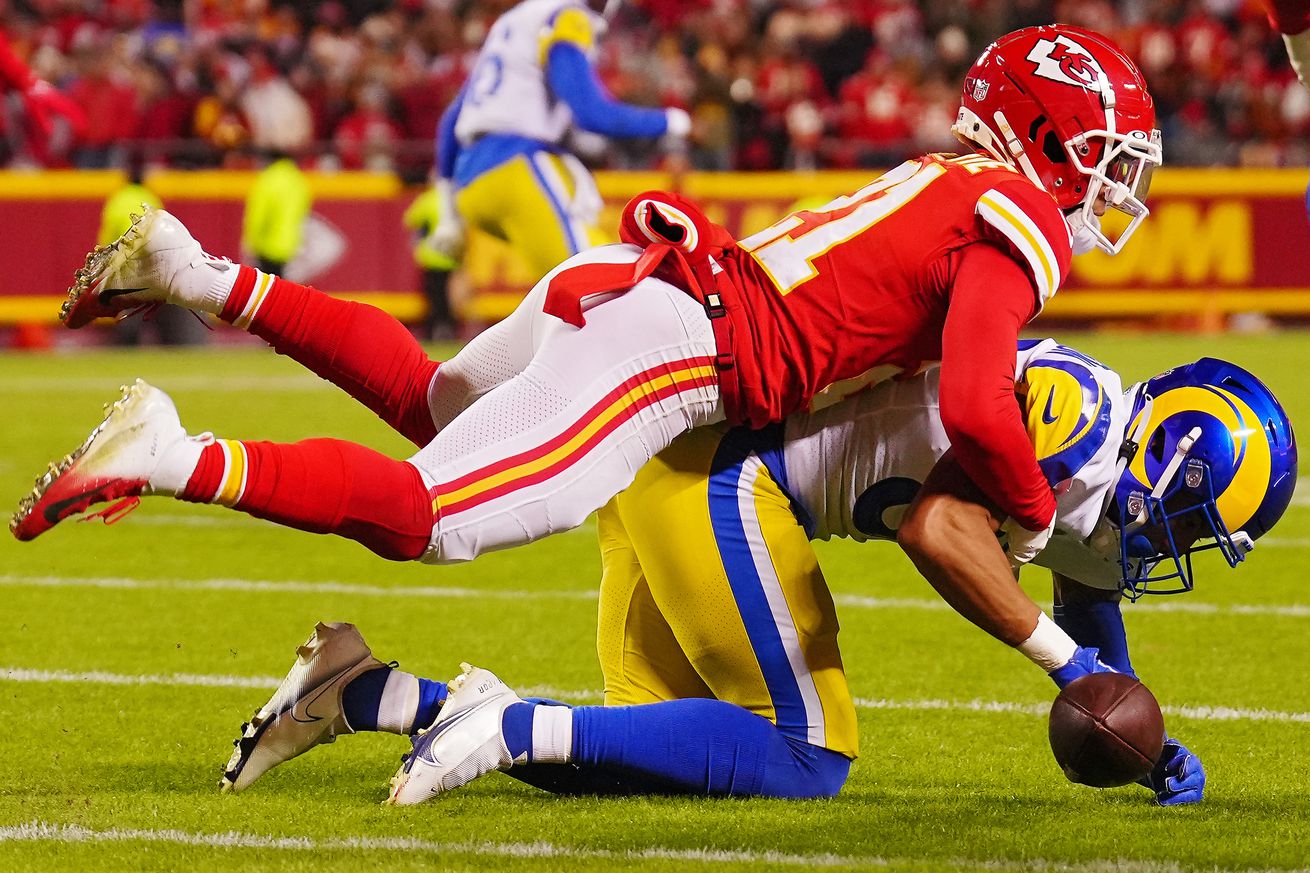 Chiefs-Rams snap counts: rookie defensive backs step up