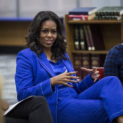 Michelle Obama meets with Whitney Young students | Ashlee Rezin/Sun-Times