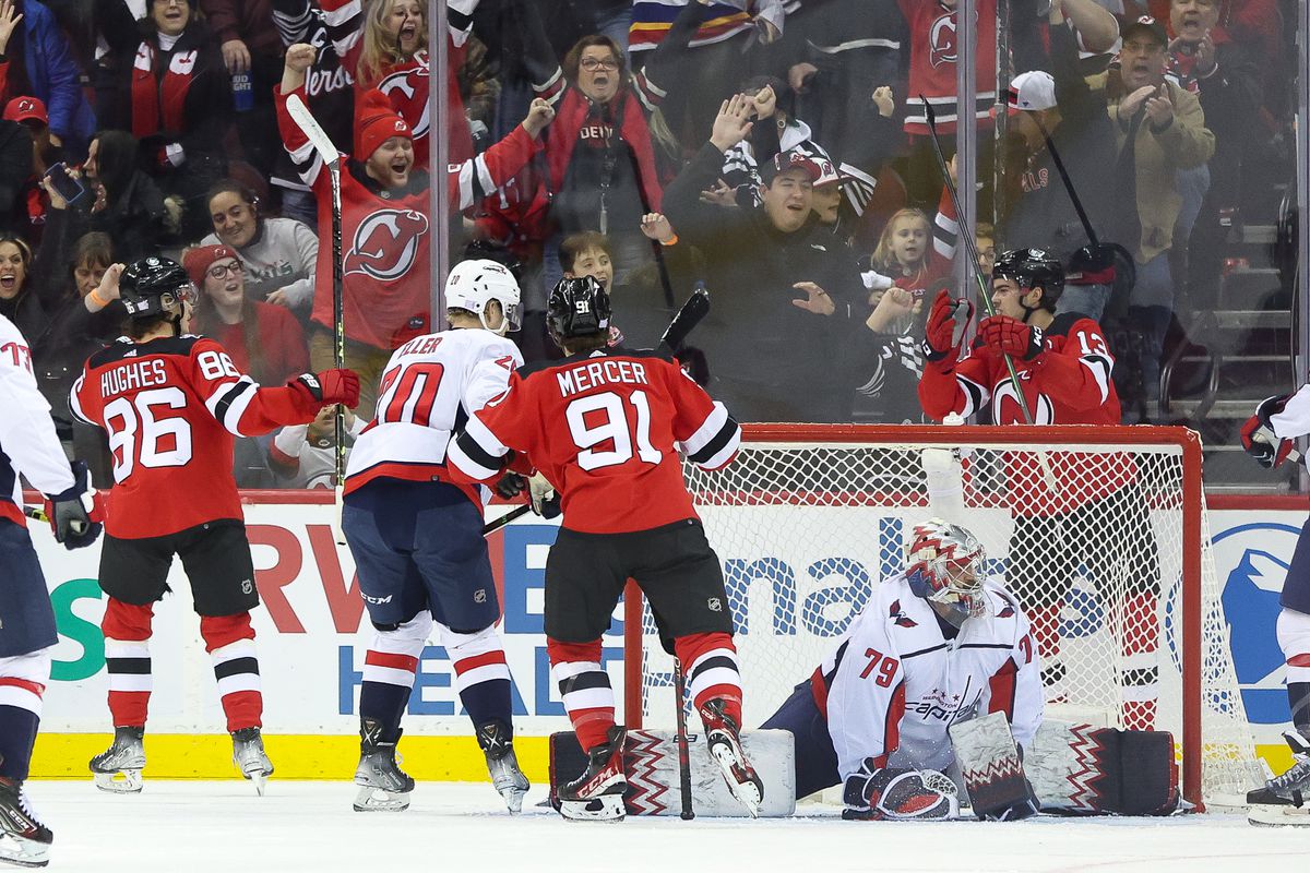 NHL: NOV 26 Capitals at Devils