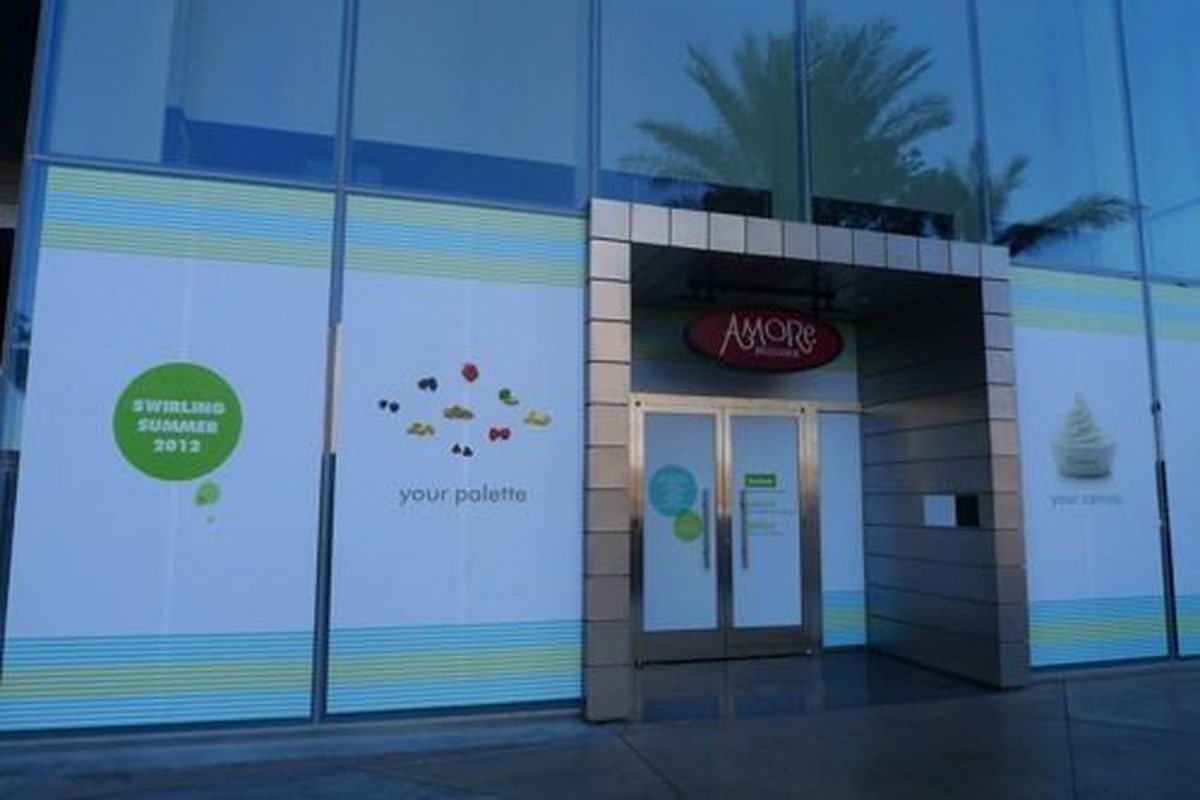 The wrap is up around the future home of Pinkberry on the Strip.