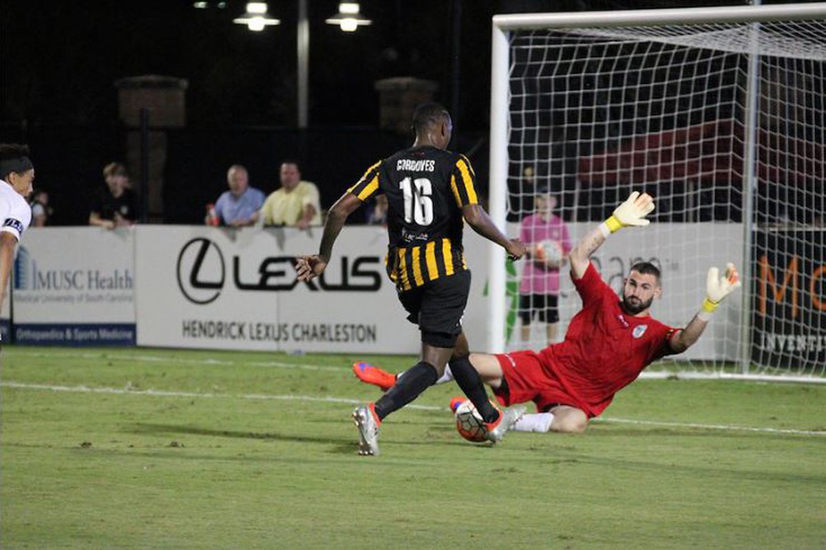 Tomas Gomez made a number of important saves on Saturday night, including smothering this chance by Heviel Cordoves