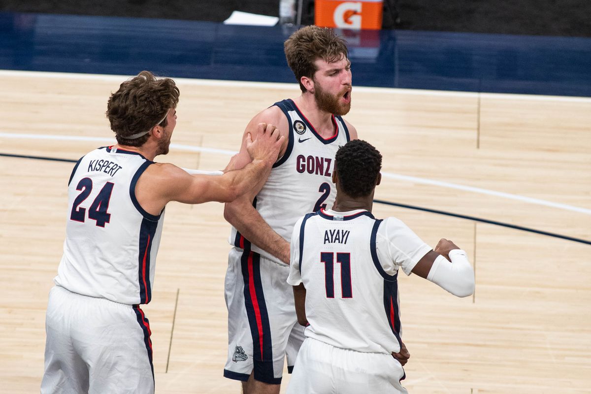 Gonzaga Bulldogs forward Drew Timme celebrates with teammates in the second half against the West Virginia Mountaineers at Bankers Life Fieldhouse.