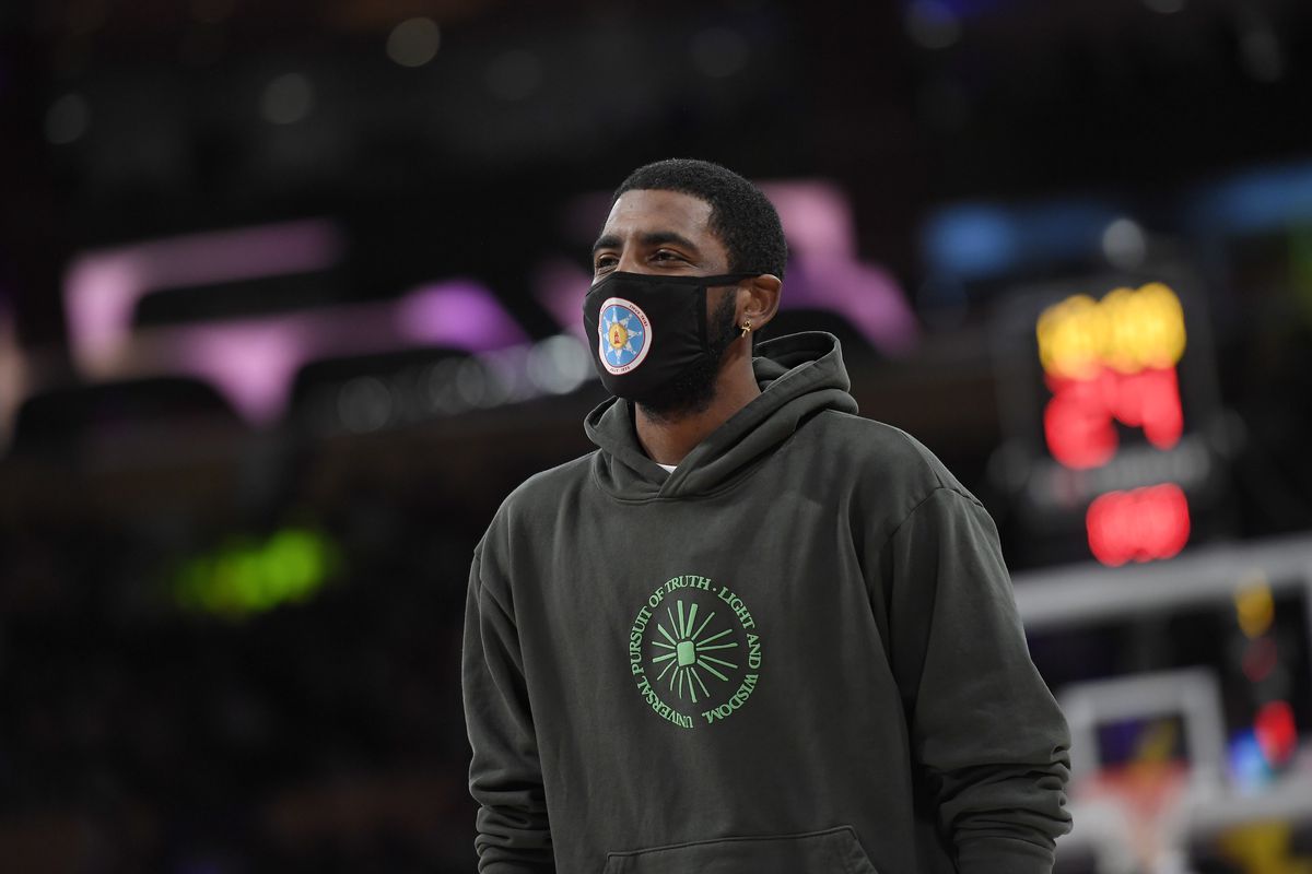 Kyrie Irving #11 of the Brooklyn Nets during a pre season game against the Los Angeles Lakers at Staples Center on October 3, 2021 in Los Angeles, California.&nbsp;