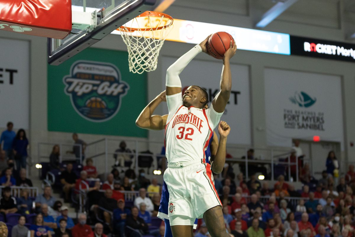 Ohio State Buckeyes forward E.J. Liddell moves to the basket during the first half against the Seton Hall Pirates at Suncoast Credit Union Arena.
