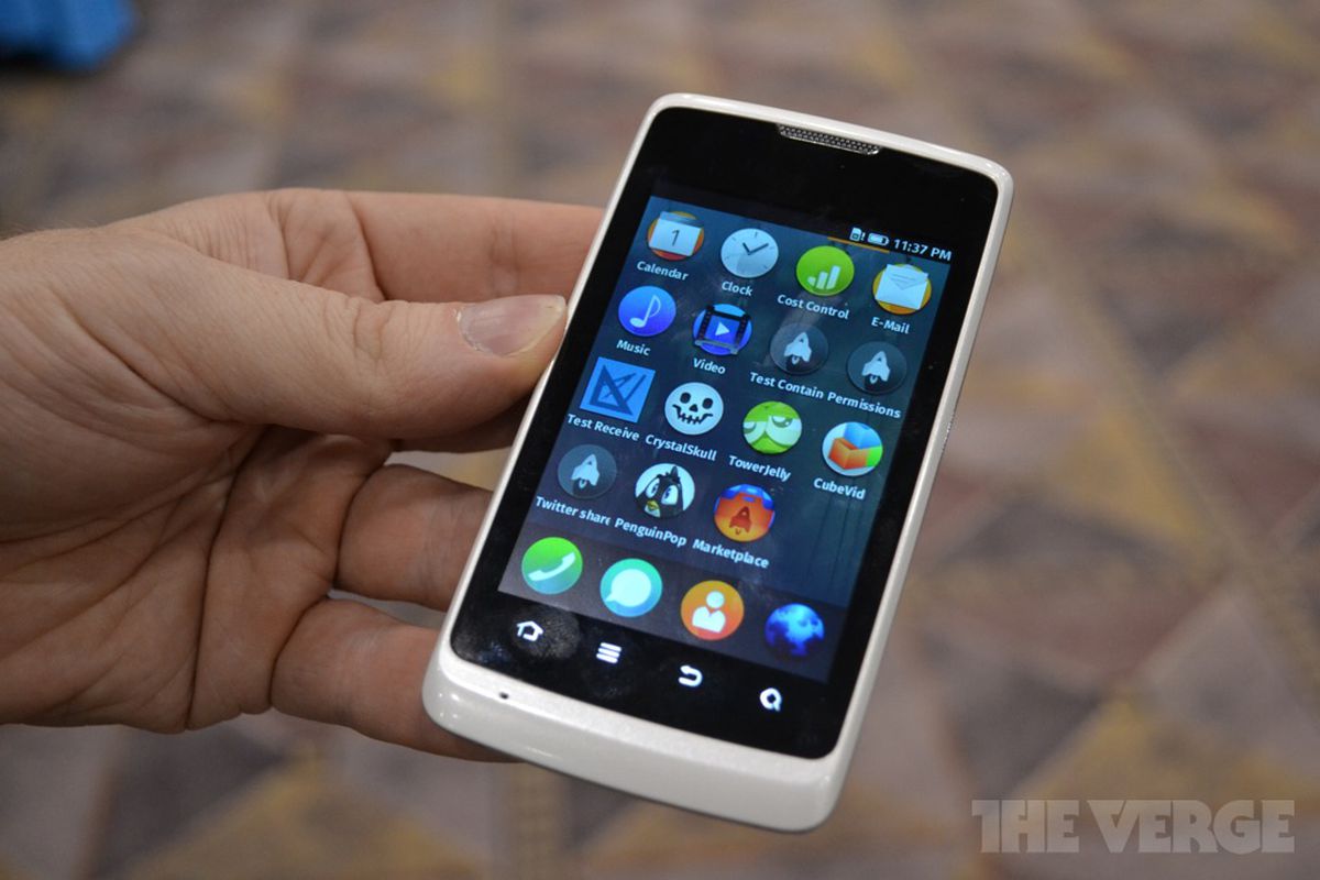 Mozilla's Firefox OS demoed, coming to emerging markets