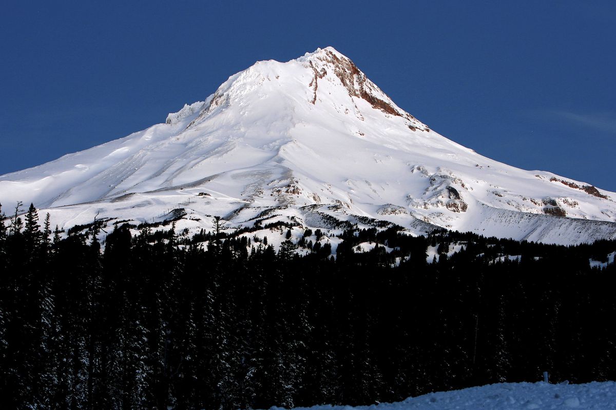 Search Continues For Missing Mount Hood Climbers