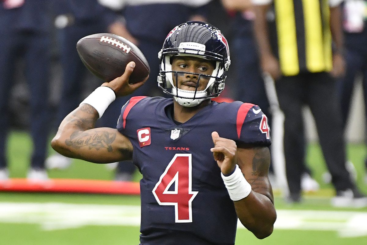 Deshaun Watson #4 of the Houston Texans throws a pass against the Green Bay Packers during the third quarter at NRG Stadium on October 25, 2020 in Houston, Texas.