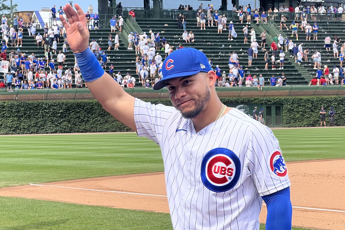 Willson Contreras suffers injury during 'Field of Dreams' game
