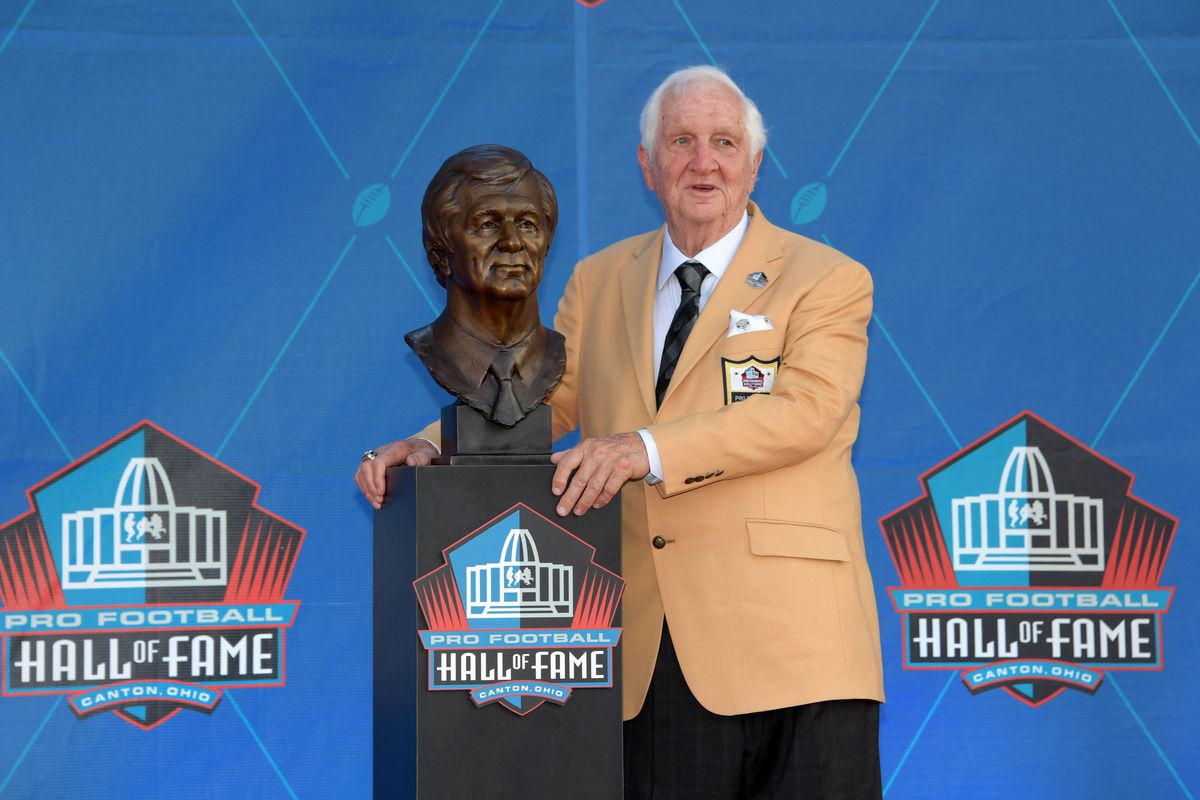 NFL: Pro Football Hall of Fame-Enshrinement Ceremony