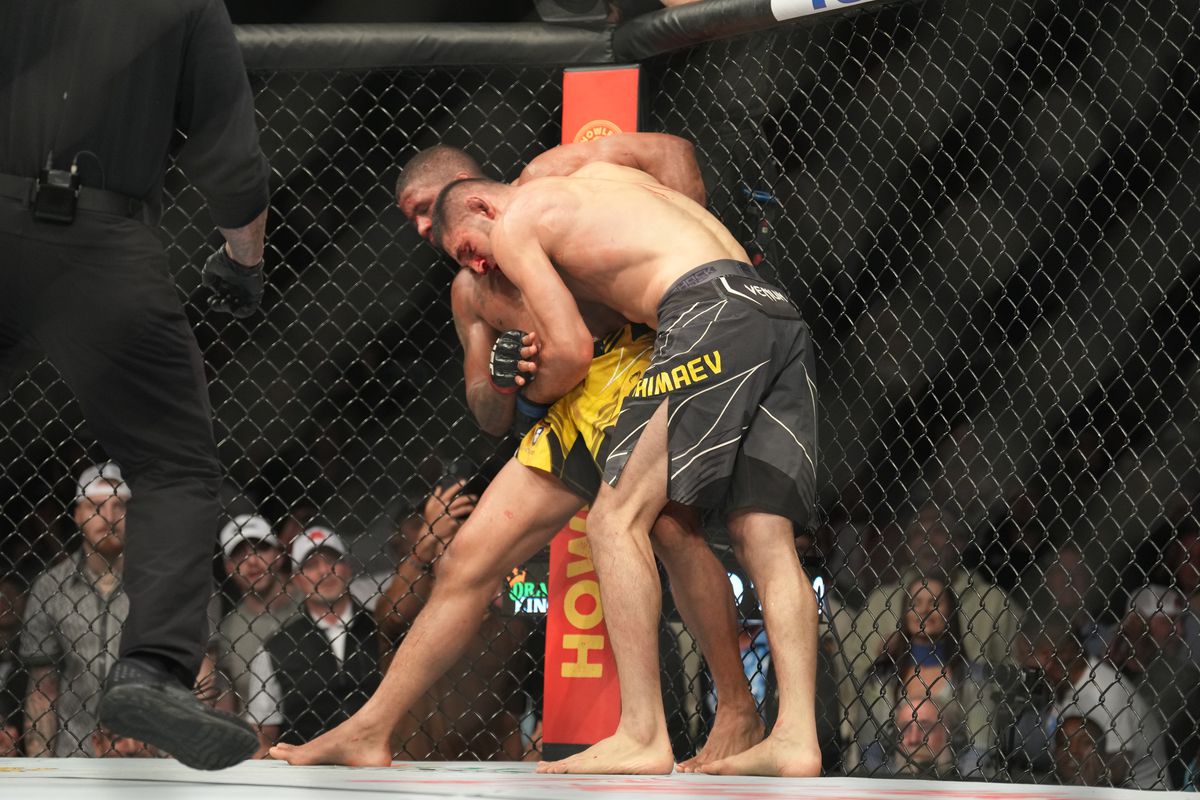 MMA: APR 09 UFC 273